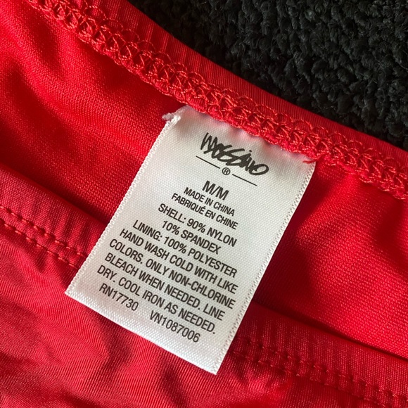 Red Bikini - Picture 2 of 3